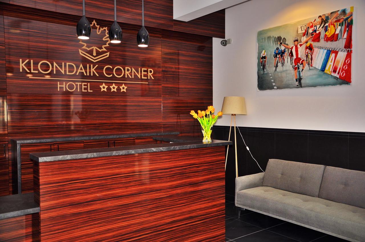 Hotel Klondaik Corner Warka Eksteriør billede